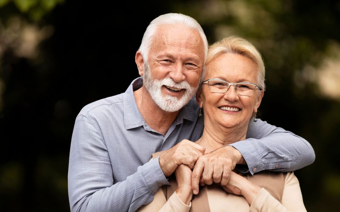 Oral Health for Seniors: Maintaining a Healthy Smile