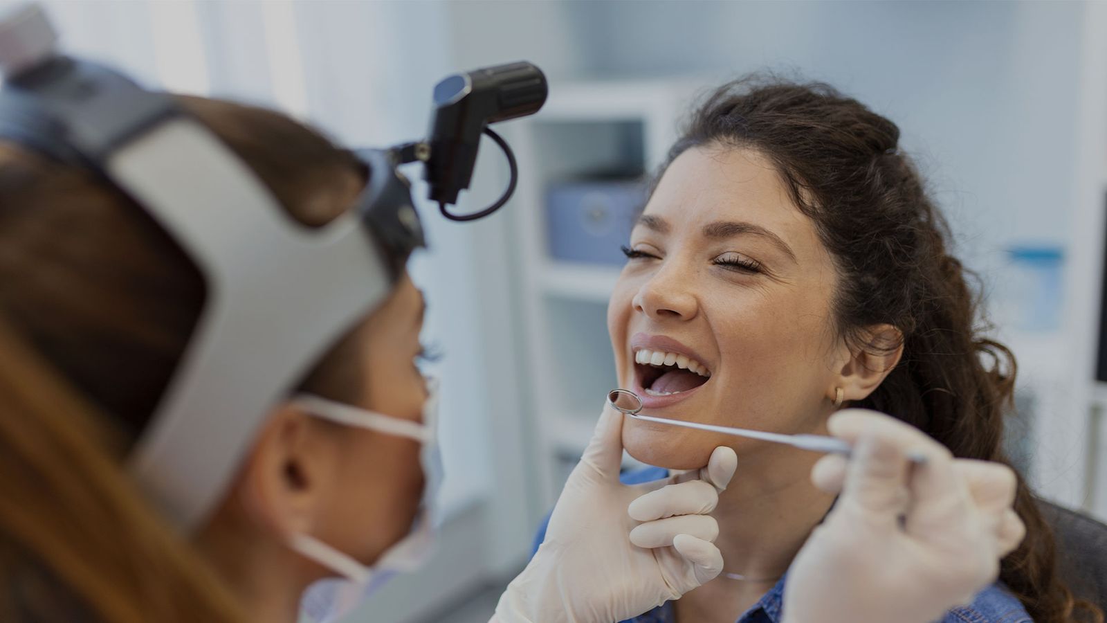 Oral Cancer Awareness: Early Detection Saves Lives